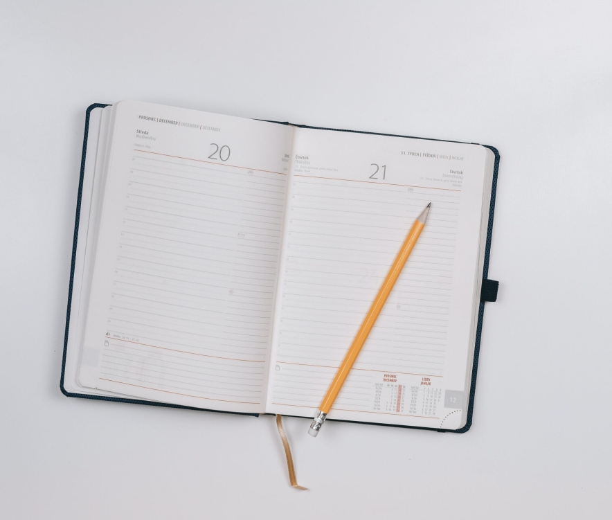 jeshoots-com-9n1USijYJZ4-unsplash